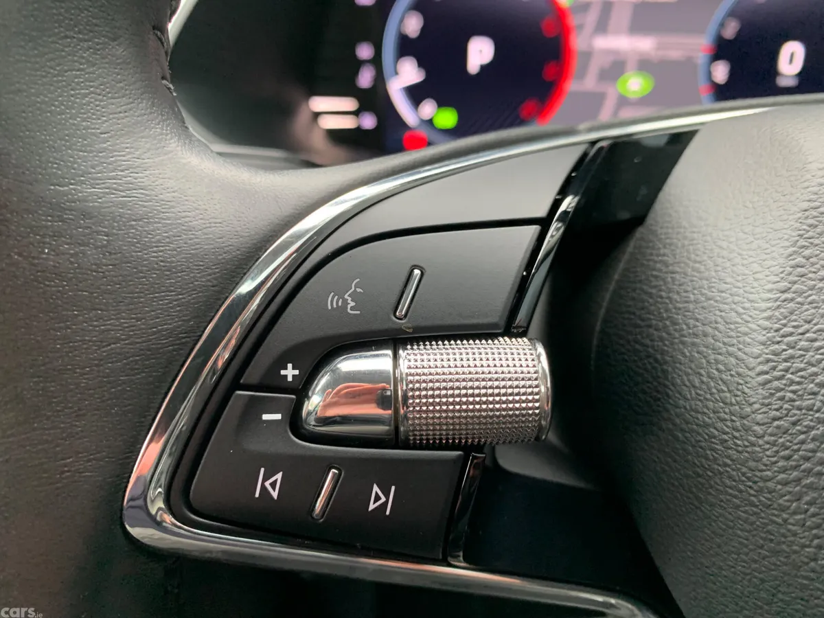 Skoda Superb Estate, Diesel, 2023, Grey
