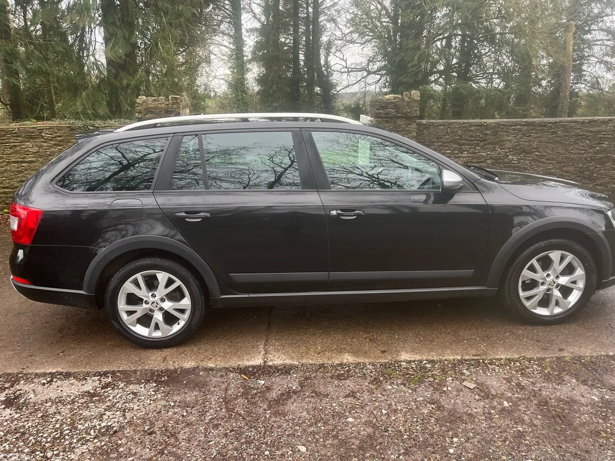 Skoda Octavia Estate, Diesel, 2015, Black