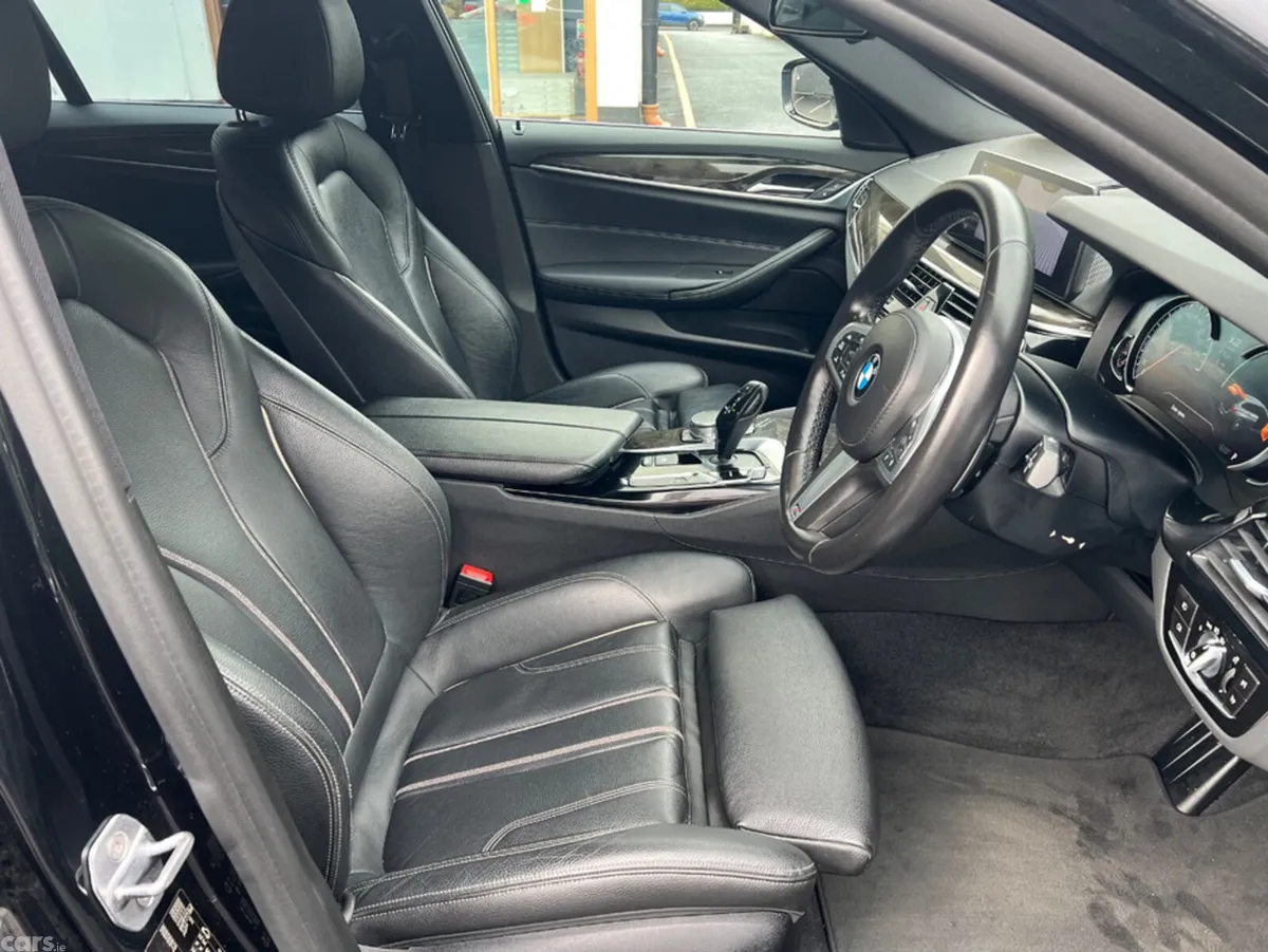 BMW 5-Series Estate, Diesel, 2018, Black