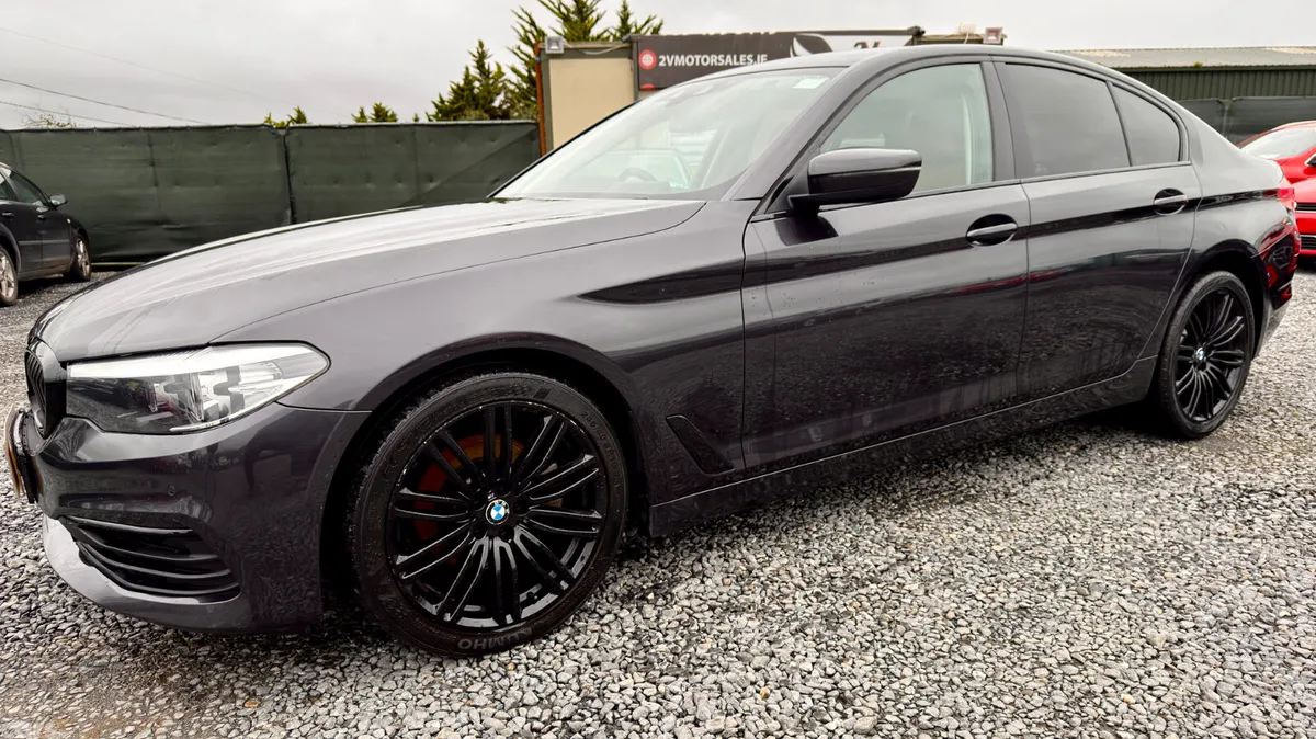 BMW 5-Series Saloon, Diesel, 2019, Grey