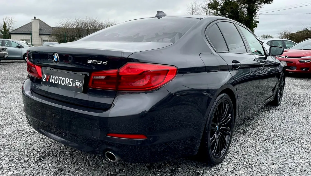 BMW 5-Series Saloon, Diesel, 2019, Grey