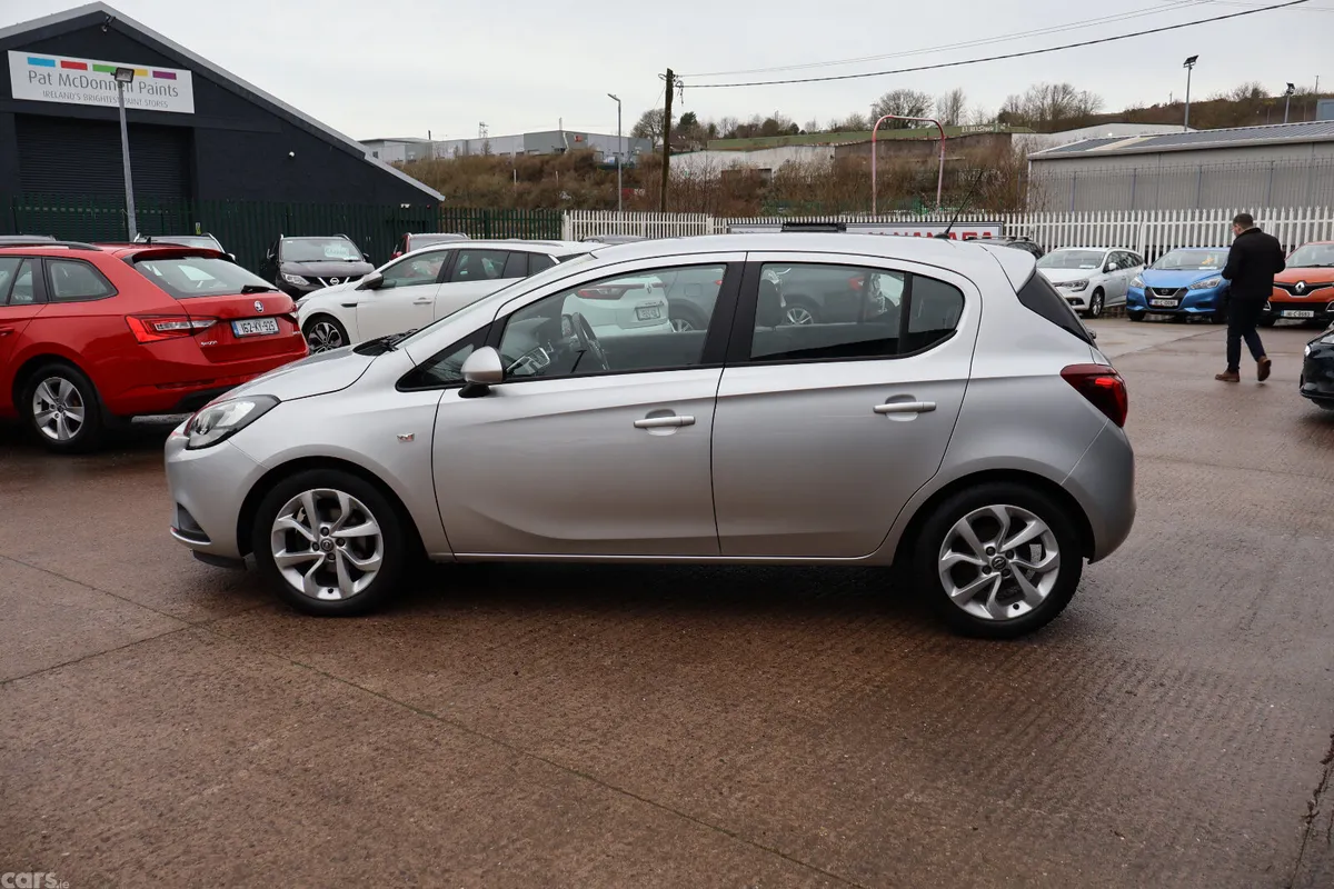 Opel Corsa Hatchback, Petrol, 2019, Grey