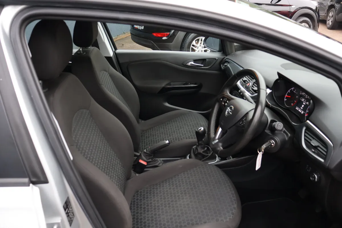 Opel Corsa Hatchback, Petrol, 2019, Grey