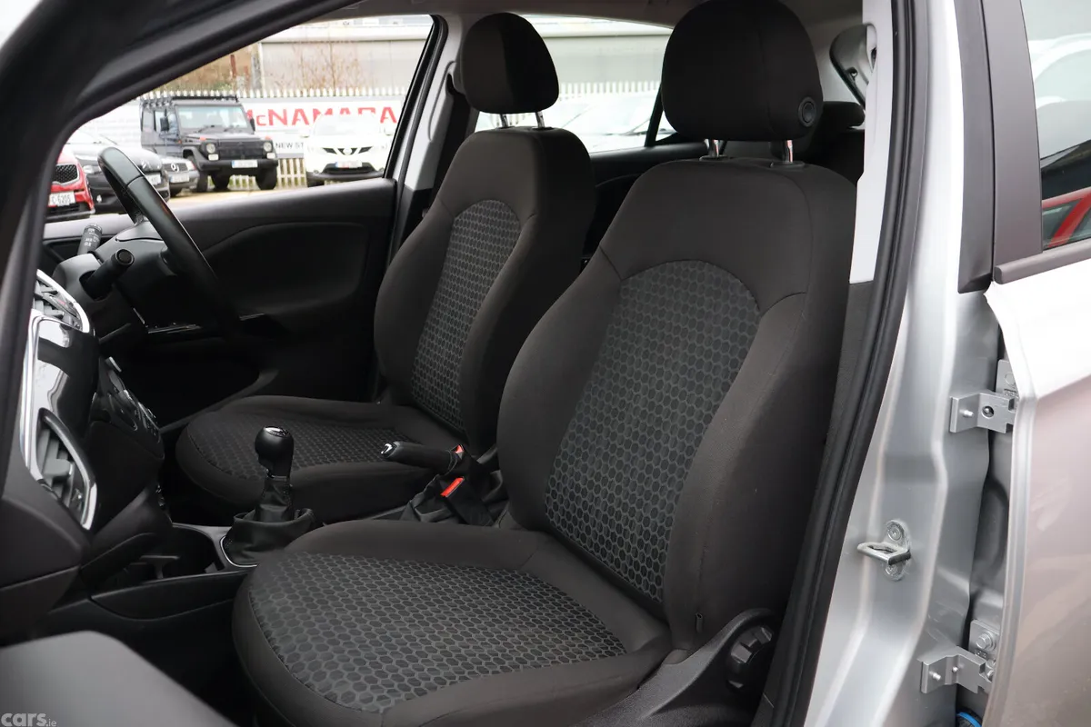 Opel Corsa Hatchback, Petrol, 2019, Grey