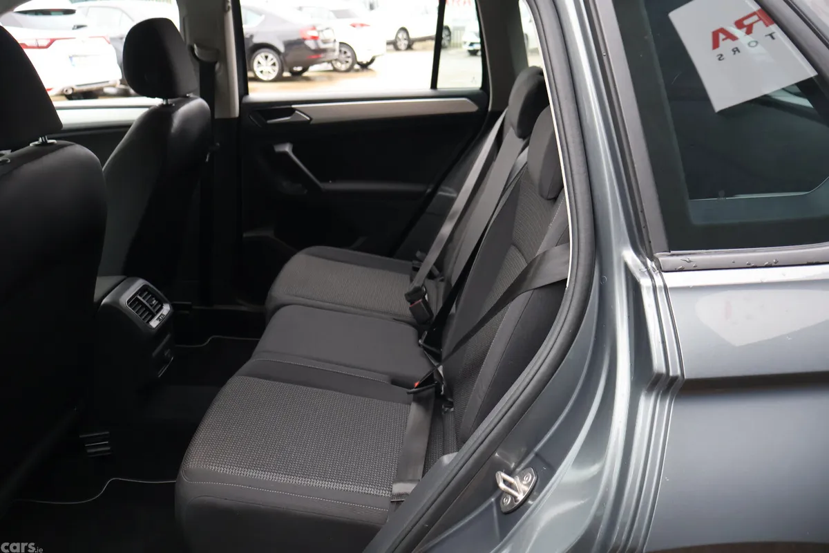 Volkswagen Tiguan SUV, Petrol, 2018, Grey