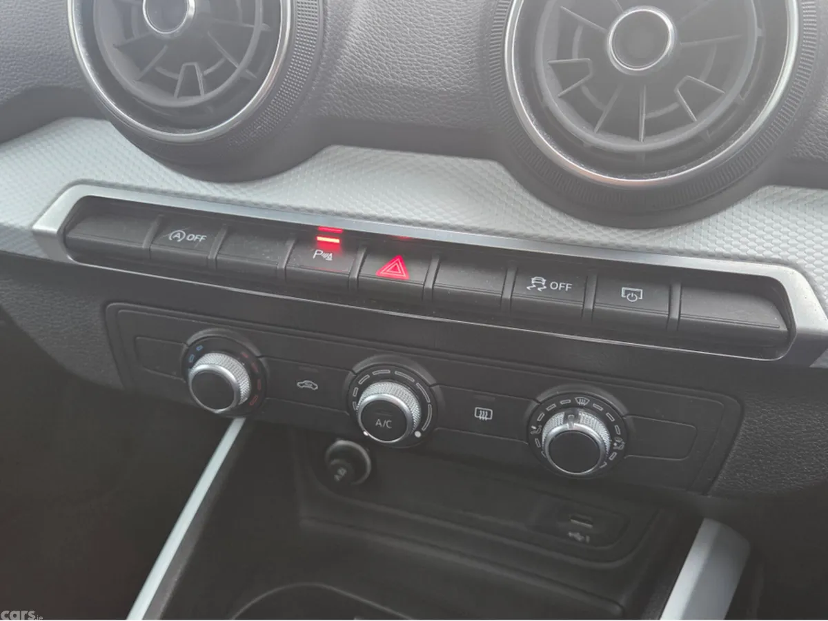 Audi Q2 Estate, Diesel, 2020, Red