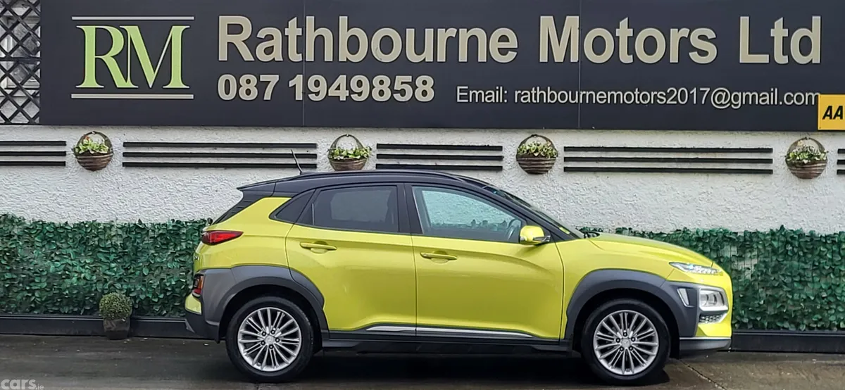 Hyundai KONA MPV, Petrol, 2018, Green