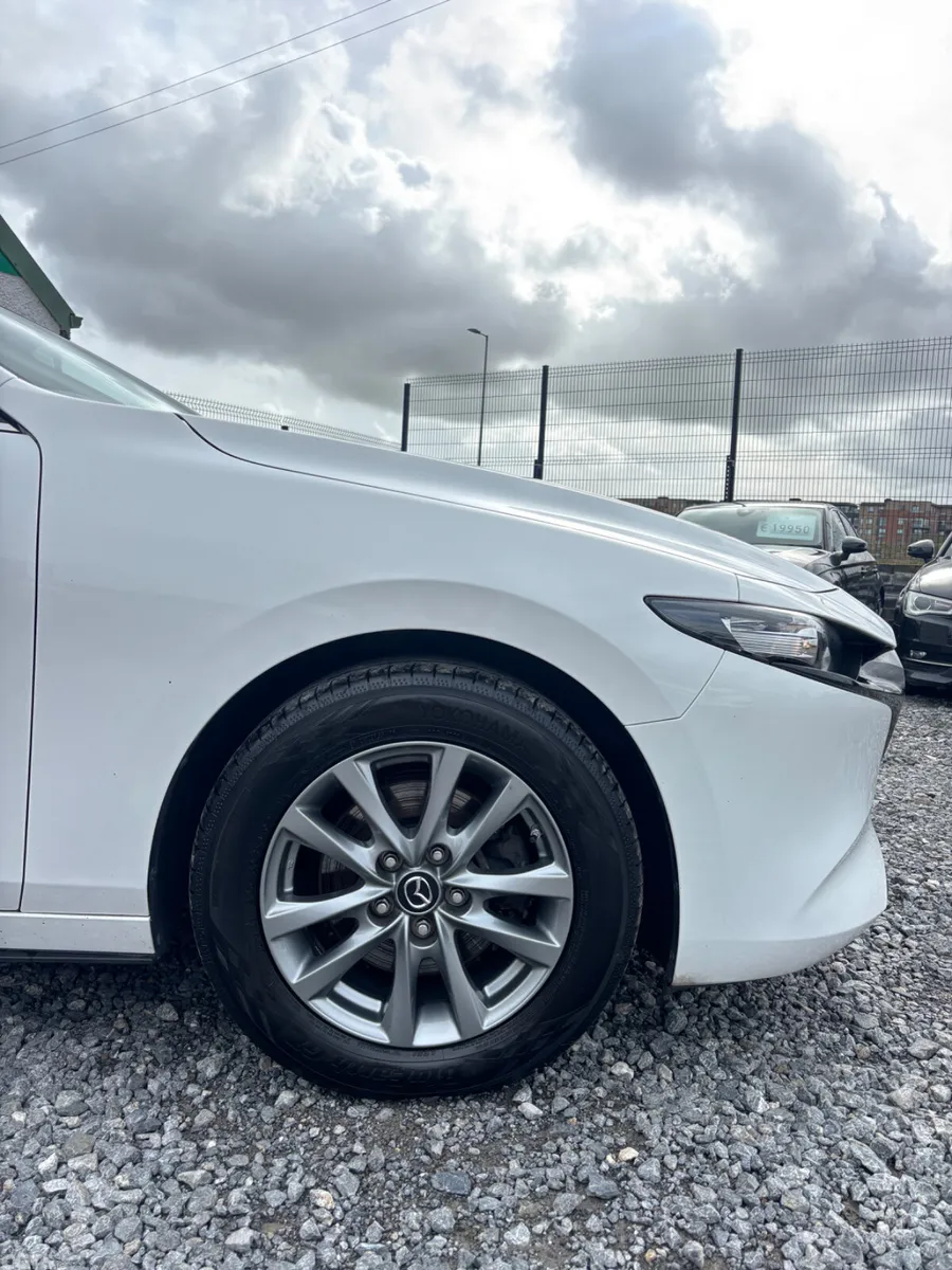 Mazda Mazda3 Hatchback, Petrol, 2024, White