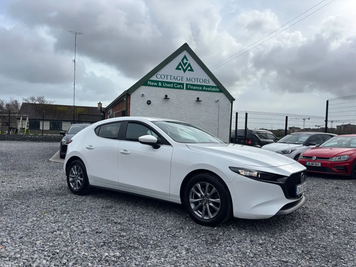 Mazda Mazda3 Hatchback, Petrol, 2024, White