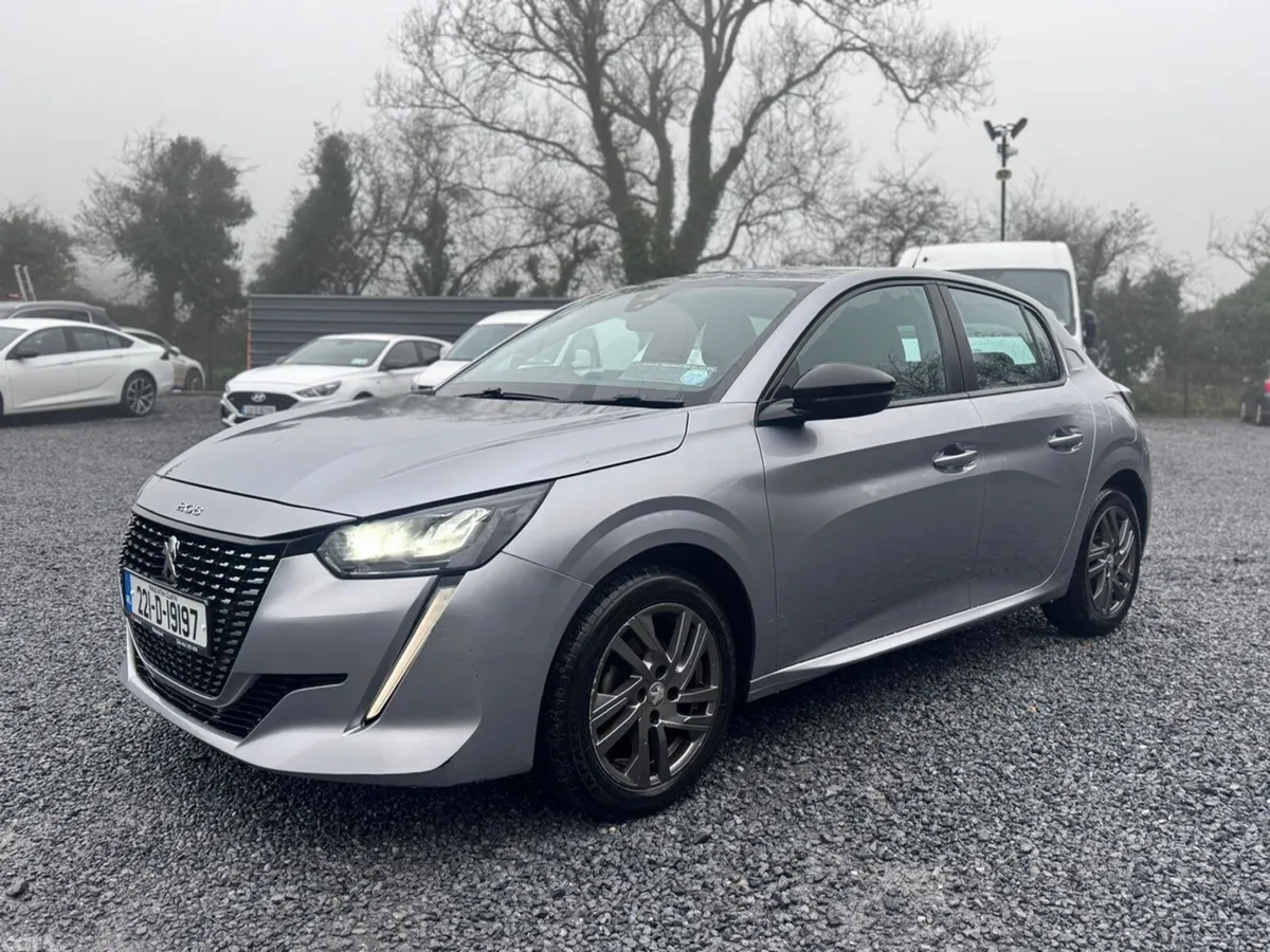 Peugeot 208 Hatchback, Petrol, 2022, Grey