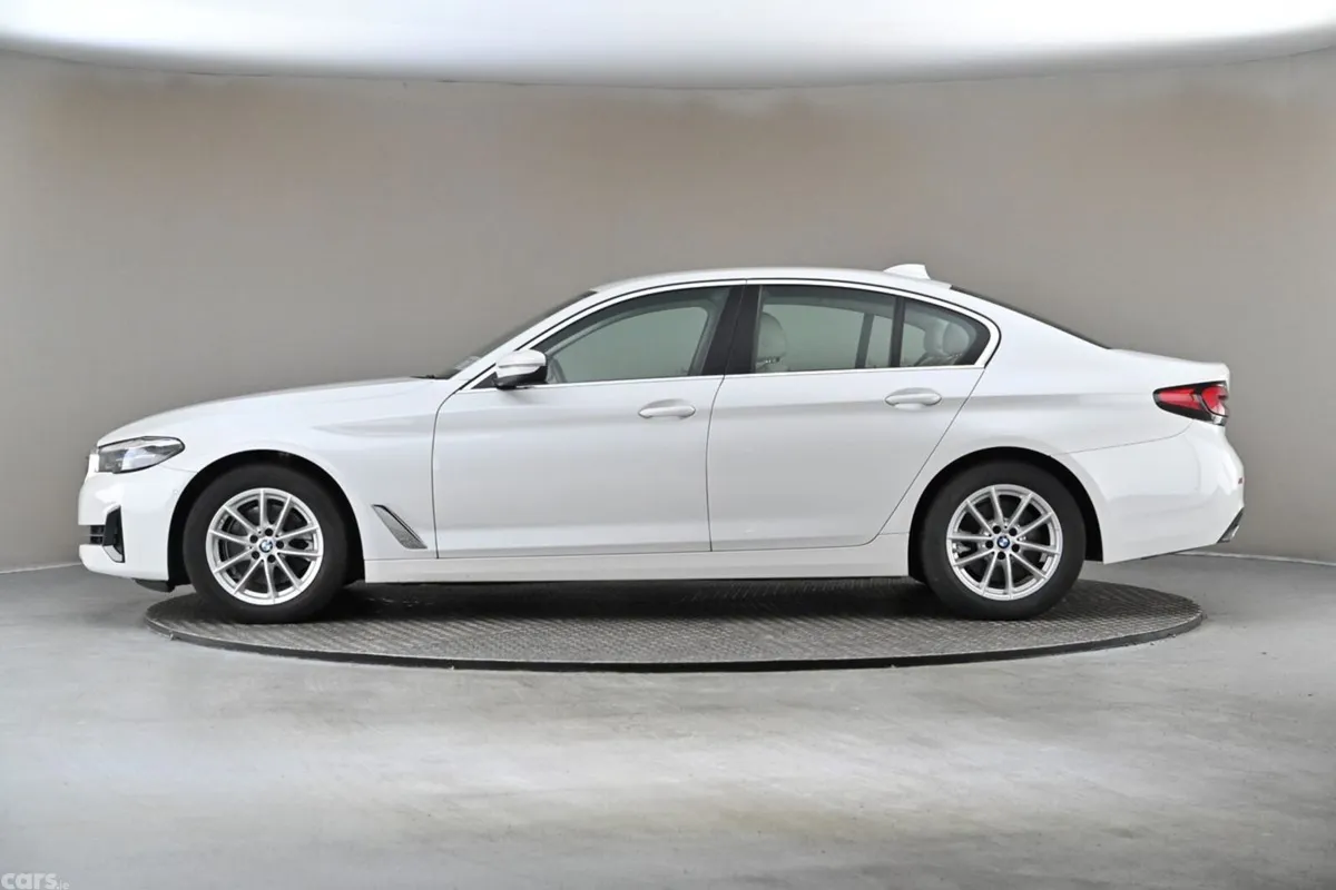 BMW 5-Series Saloon, Diesel, 2021, White