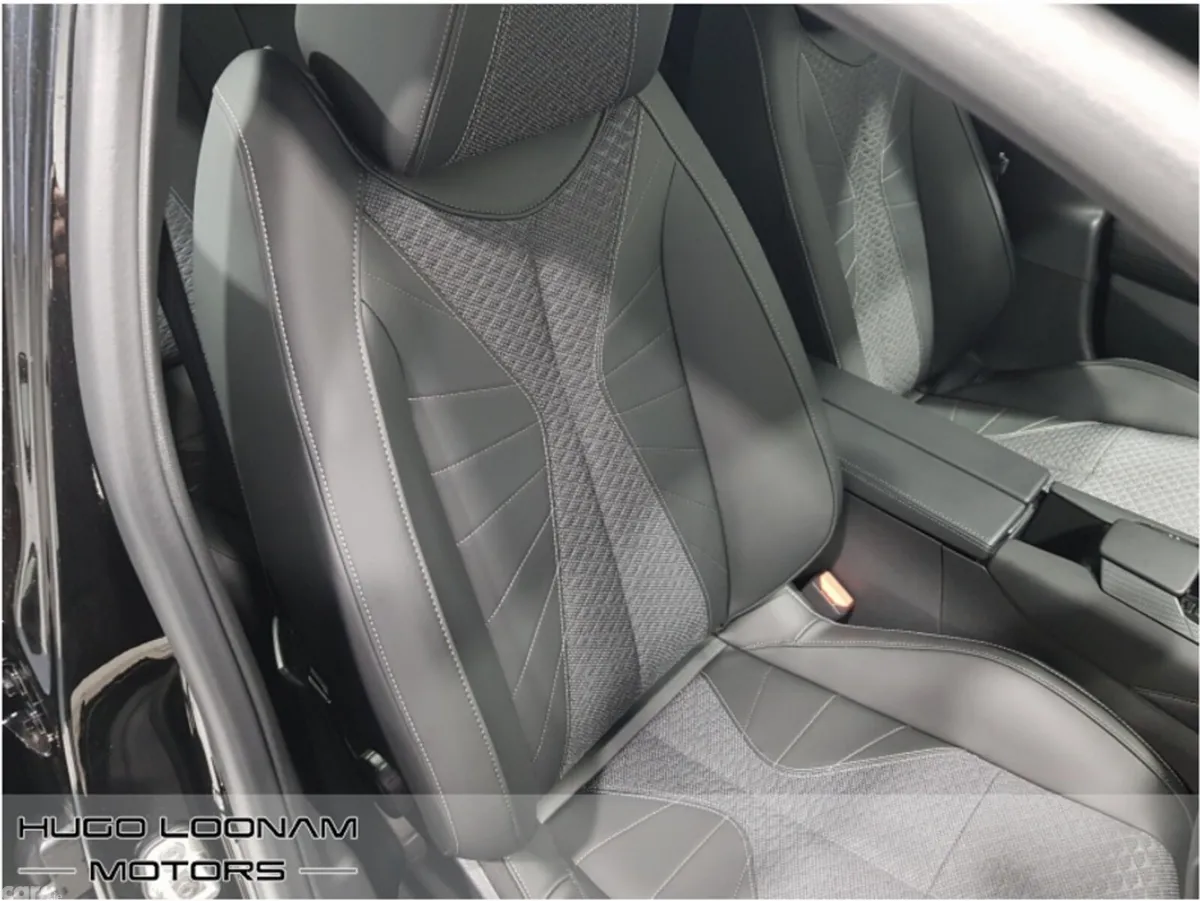 DS Automobiles DS 4 Hatchback, Petrol Hybrid, 2026, Black
