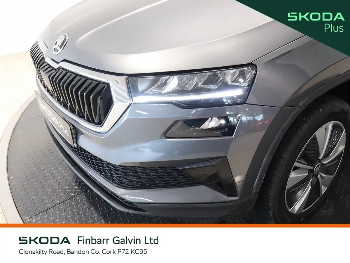 Skoda Karoq SUV, Diesel, 2023, Grey