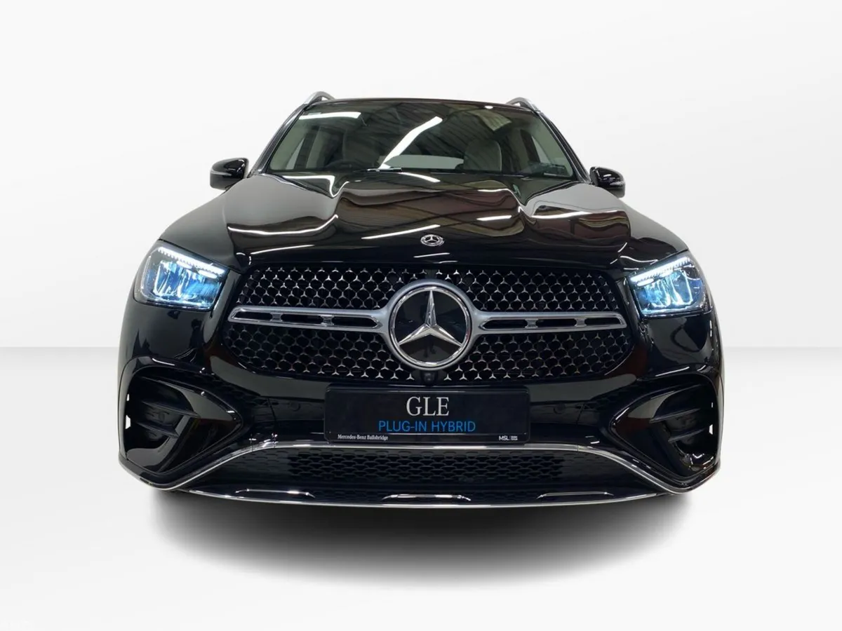 Mercedes-Benz GLE SUV, Petrol Plug-in Hybrid, 2026, Black