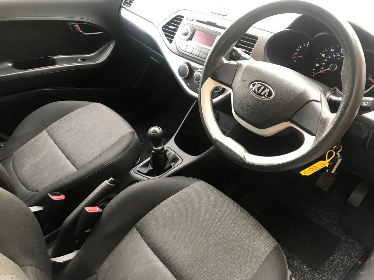 Kia Picanto Hatchback, Petrol, 2014, Silver