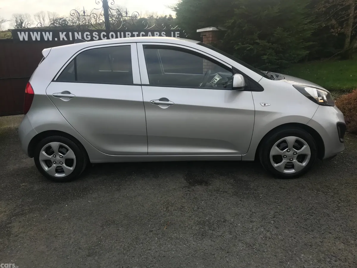 Kia Picanto Hatchback, Petrol, 2014, Silver