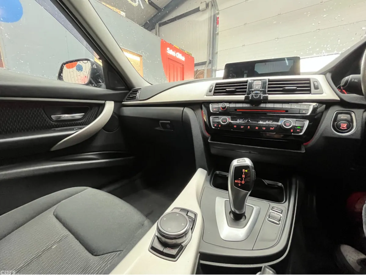 BMW 3-Series Estate, Diesel, 2016, Black