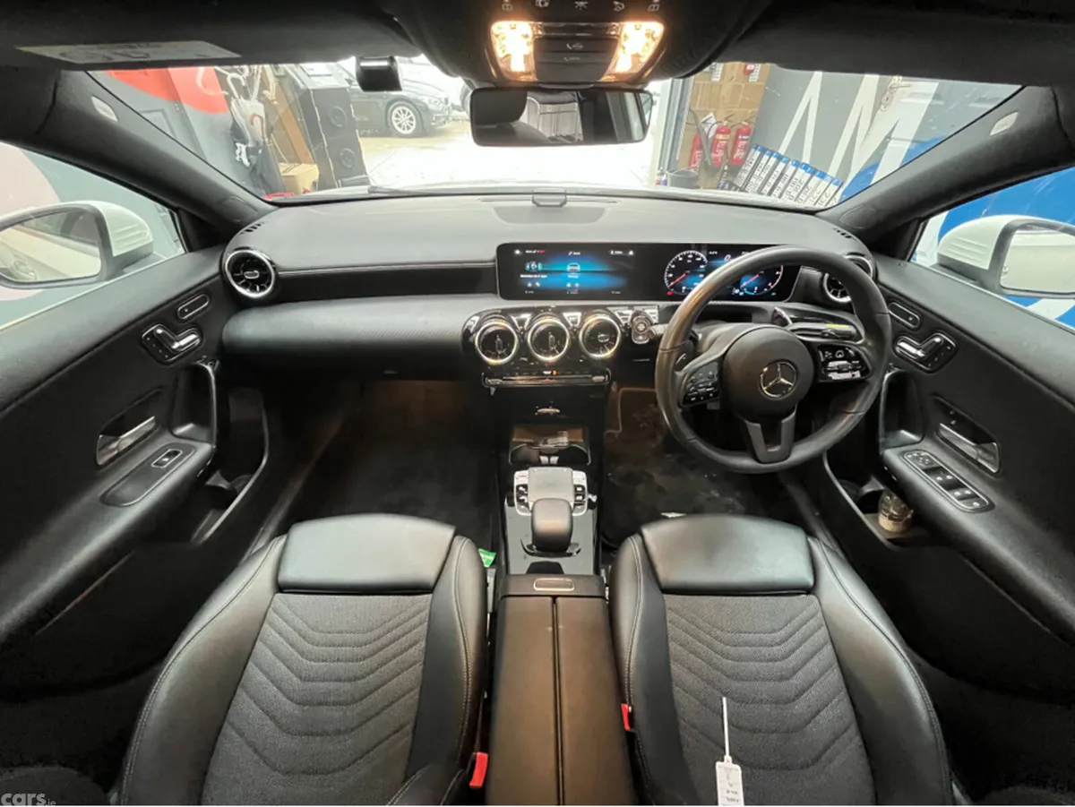 Mercedes-Benz A-Class Hatchback, Diesel, 2019, White