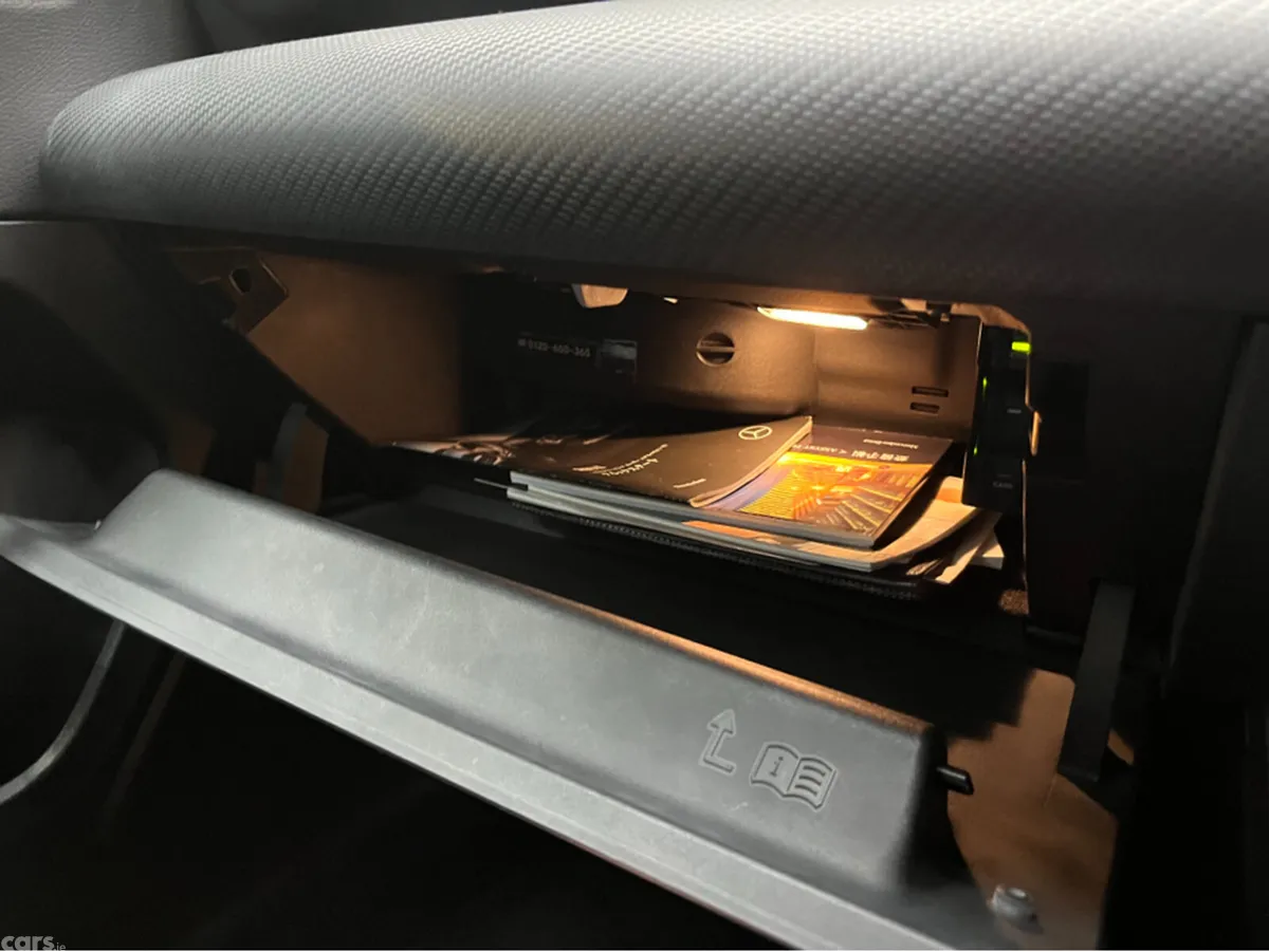 Mercedes-Benz A-Class Hatchback, Diesel, 2019, White