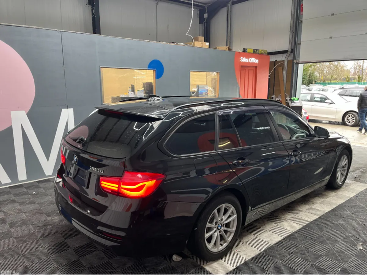 BMW 3-Series Estate, Diesel, 2016, Black