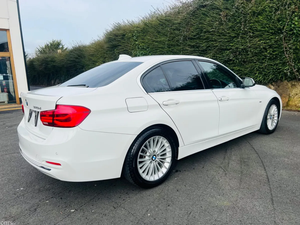 BMW 3-Series Saloon, Diesel, 2017, White