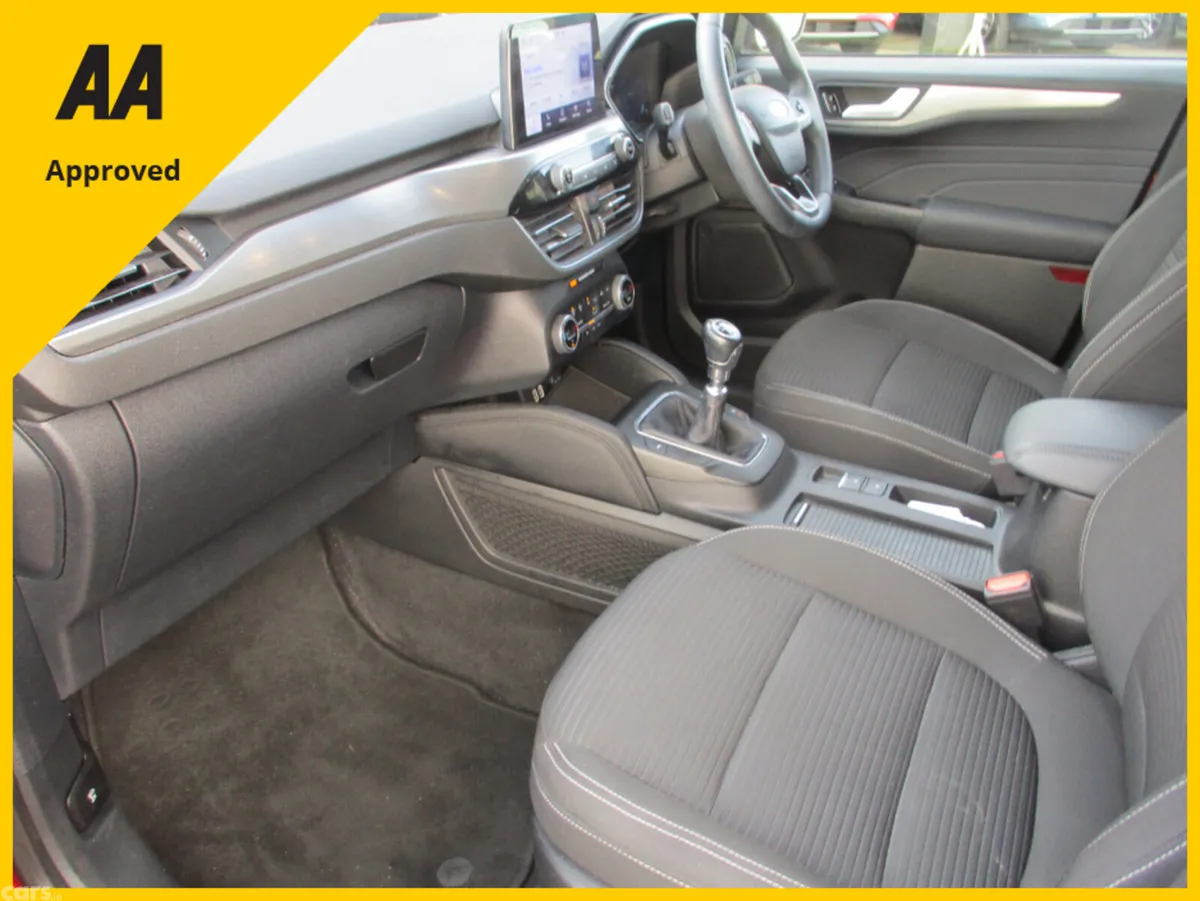 Ford Kuga MPV, Diesel, 2022, Red