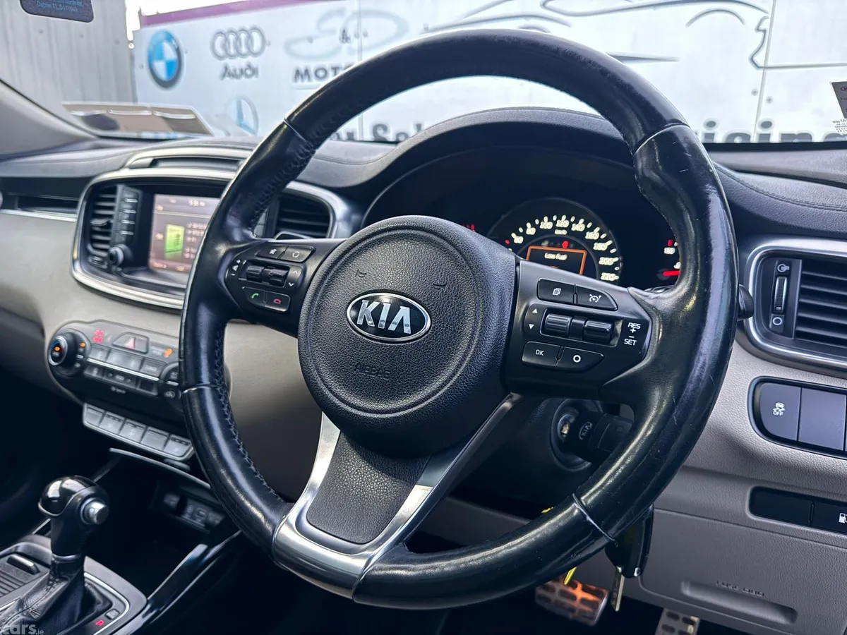 Kia Sorento SUV, Diesel, 2017, White