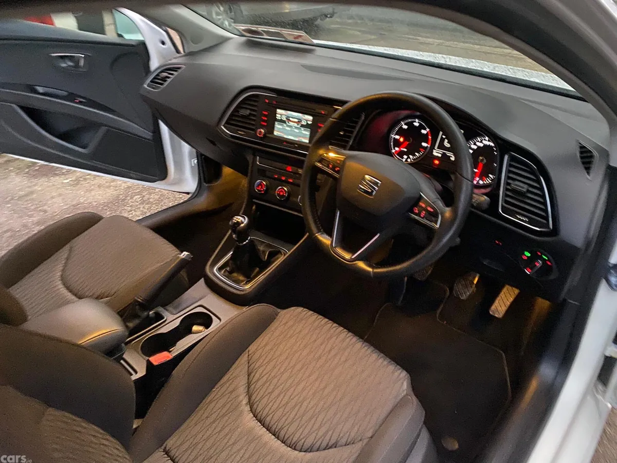 SEAT Leon Estate, Diesel, 2016, White