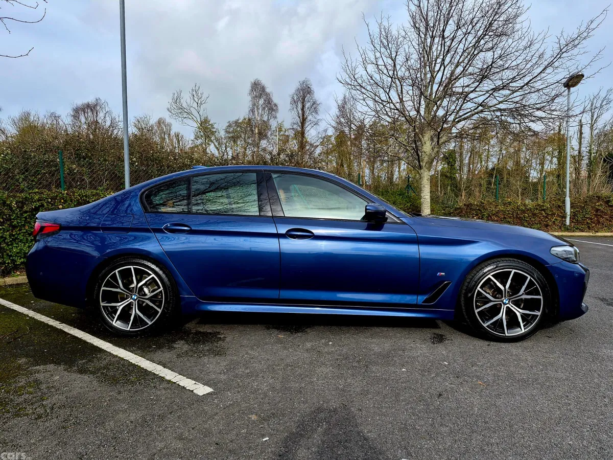 BMW 5-Series Saloon, Diesel, 2022, Blue