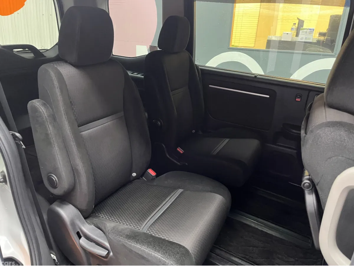 Honda Stepwagon MPV, Petrol Hybrid, 2019, White