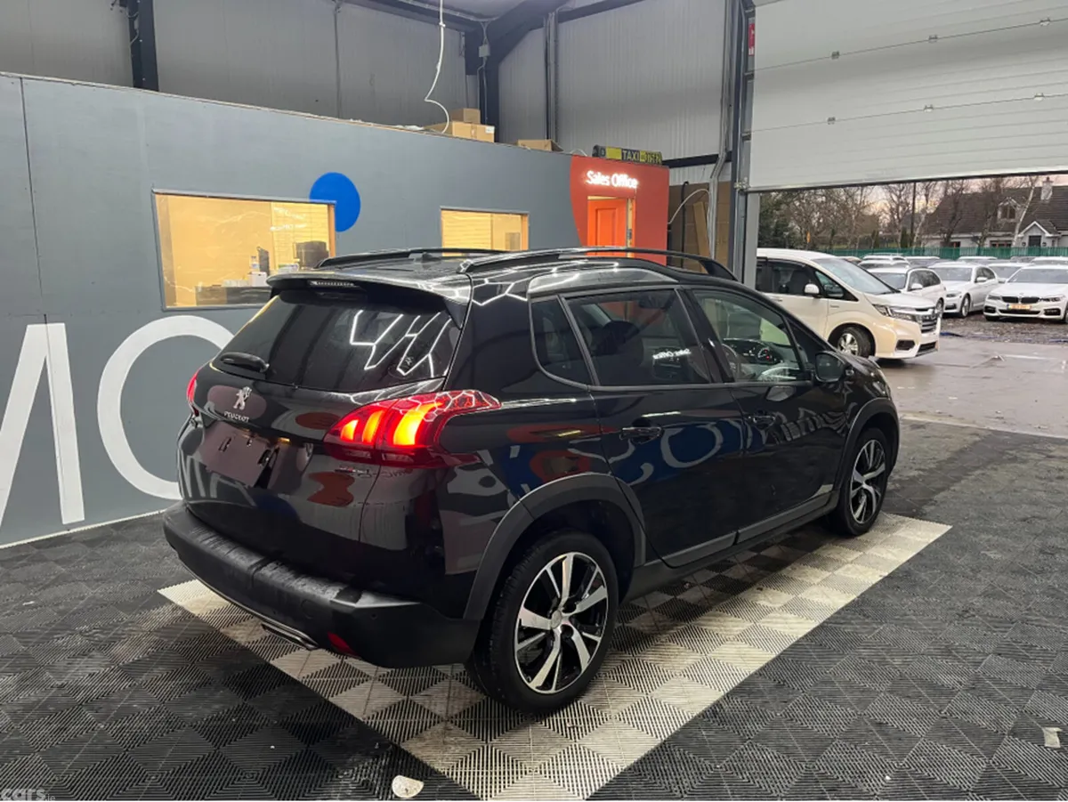 Peugeot 2008 SUV, Petrol, 2018, White