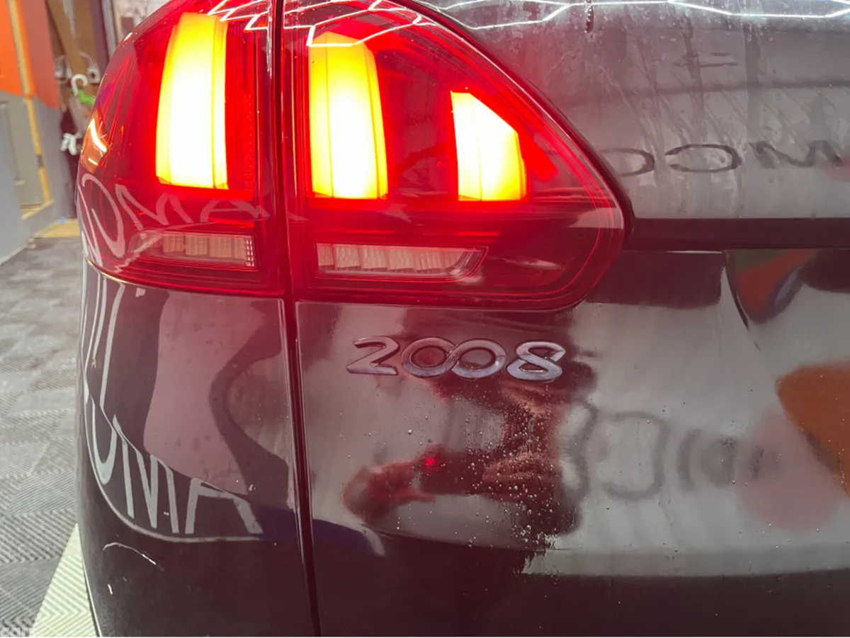 Peugeot 2008 SUV, Petrol, 2018, White