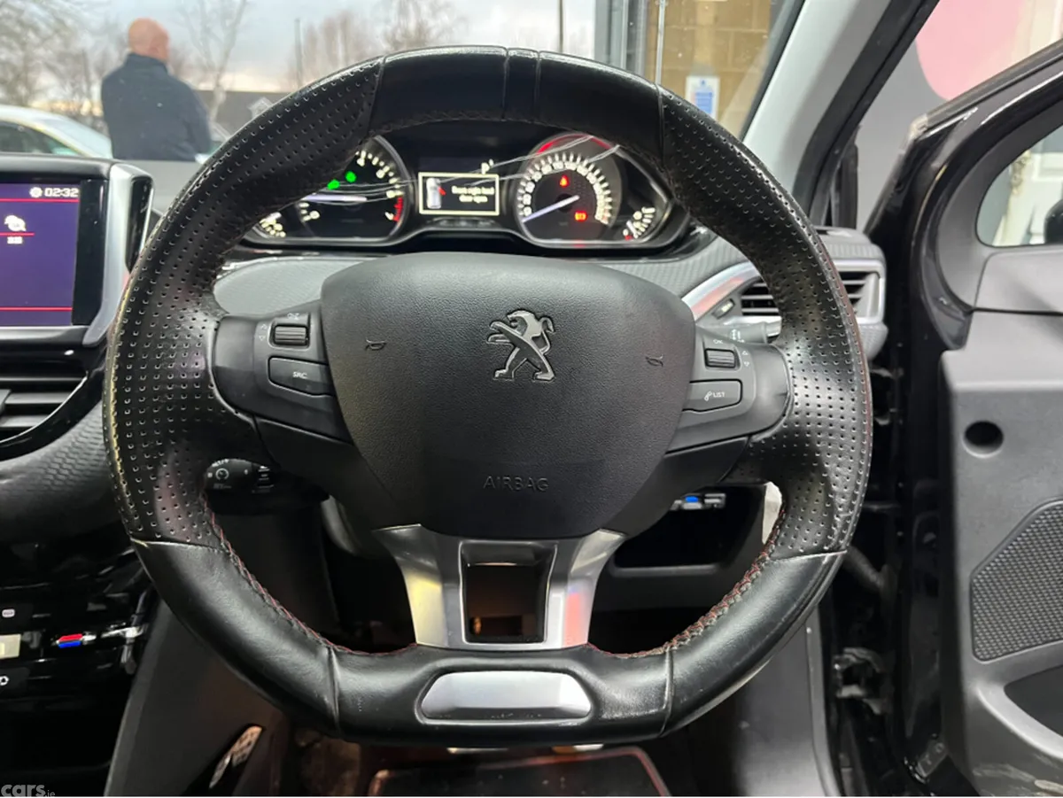 Peugeot 2008 SUV, Petrol, 2018, White