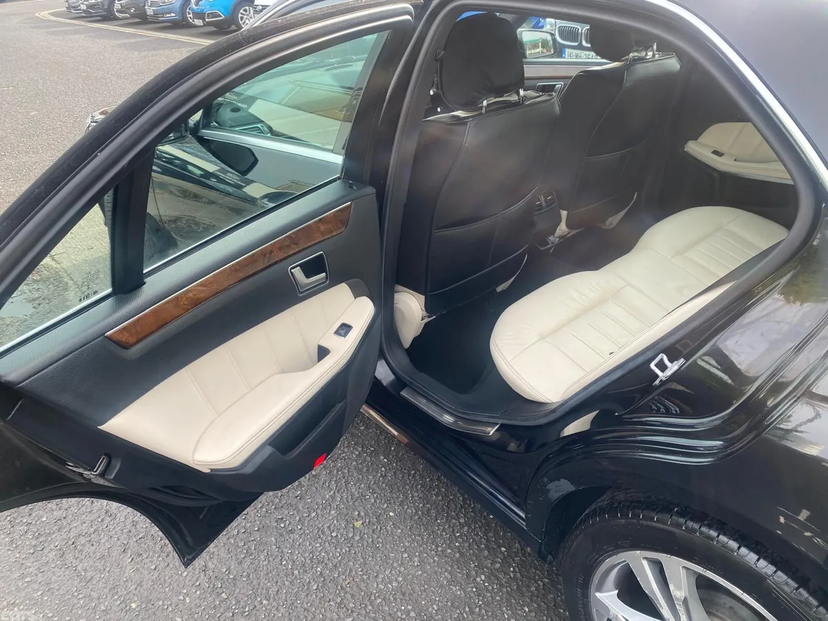 Mercedes-Benz E-Class Saloon, Diesel, 2014, Black