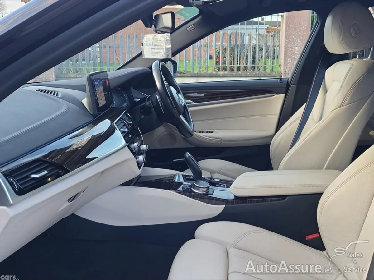 BMW 5-Series Saloon, Petrol Plug-in Hybrid, 2023, Black