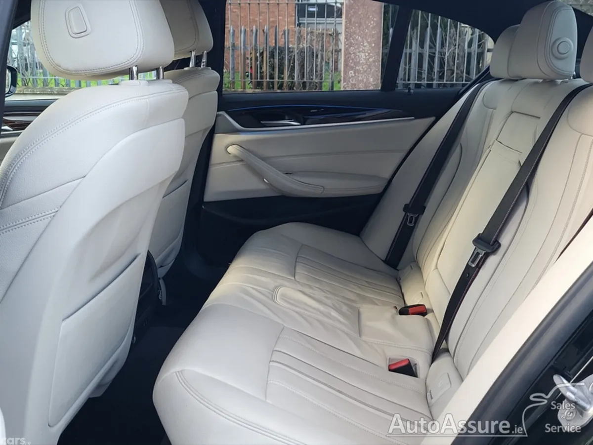 BMW 5-Series Saloon, Petrol Plug-in Hybrid, 2023, Black