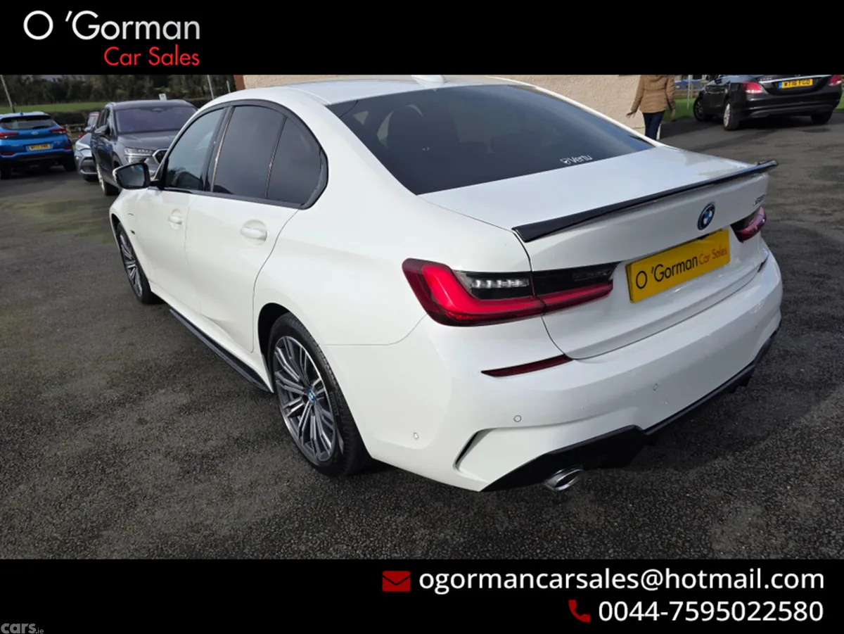 BMW 3-Series Saloon, Petrol Plug-in Hybrid, 2022, White