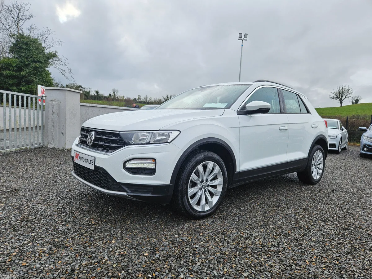 Volkswagen T-Roc SUV, Diesel, 2019, White