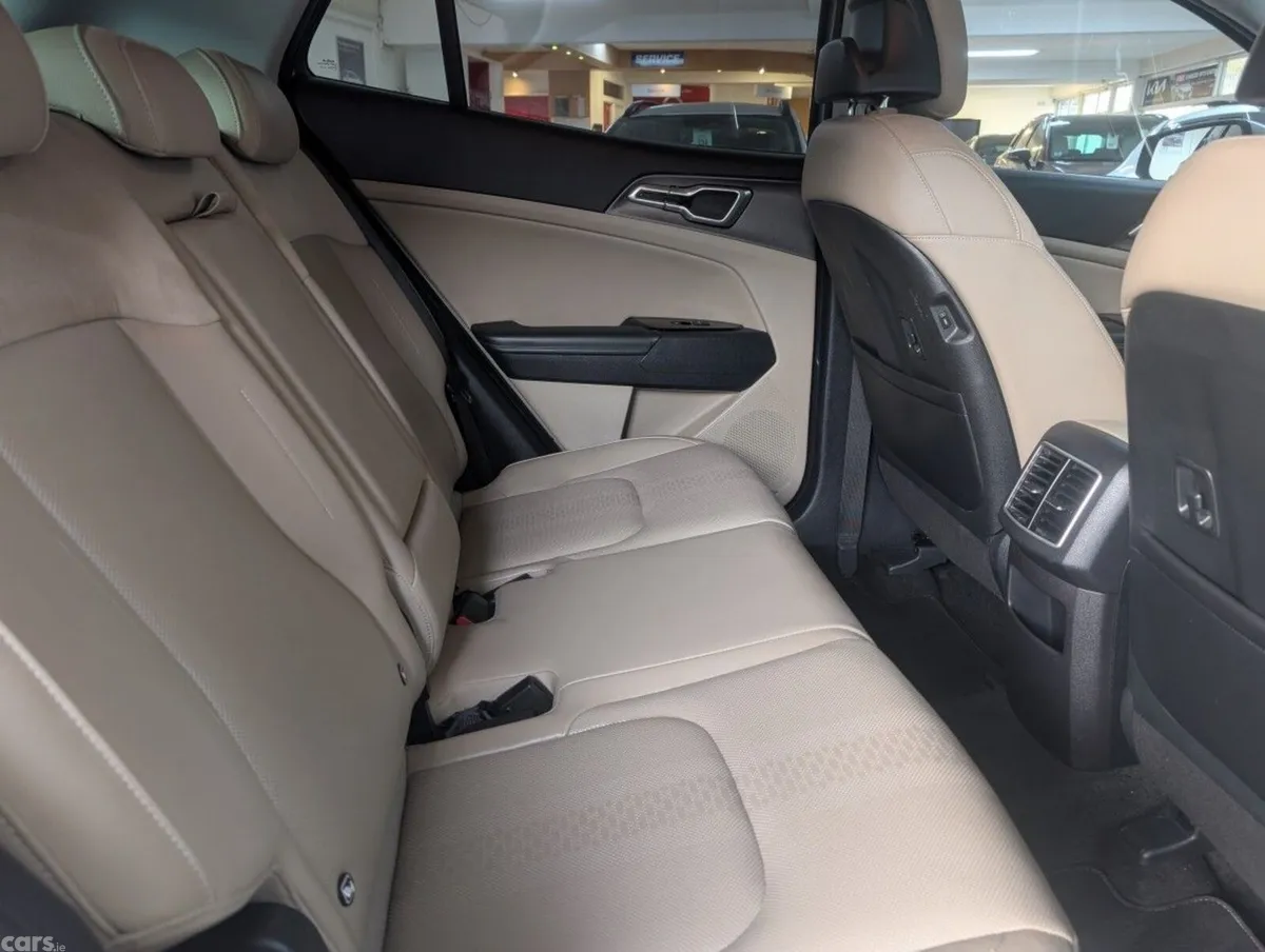 Kia Sportage SUV, Diesel, 2023, Silver