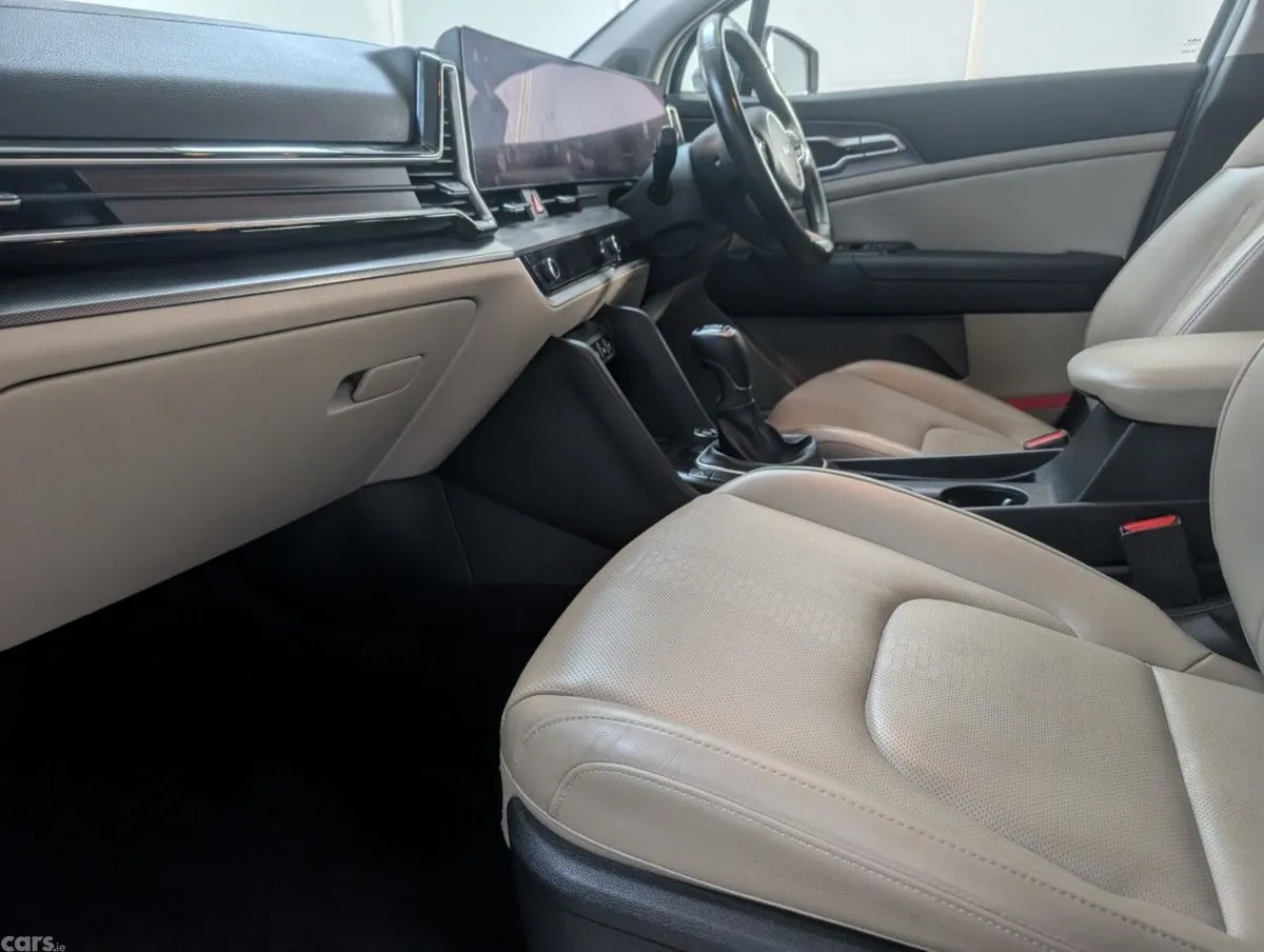 Kia Sportage SUV, Diesel, 2023, Silver