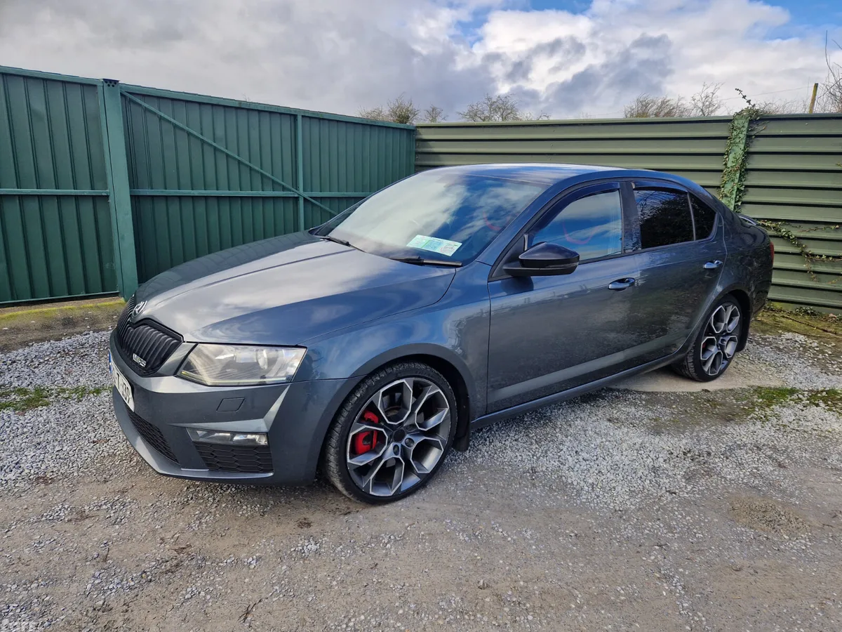 Skoda Octavia Saloon, Diesel, 2016, Grey