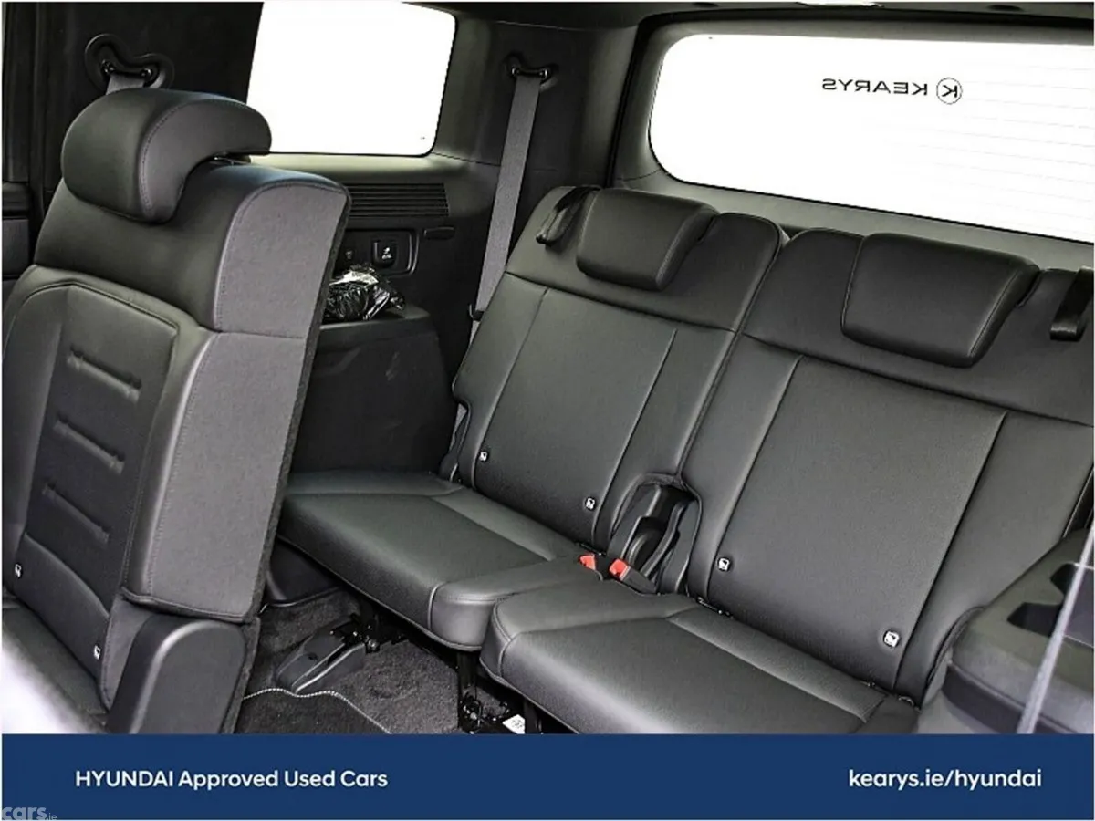 Hyundai Santa Fe SUV, Petrol Plug-in Hybrid, 2025, Black