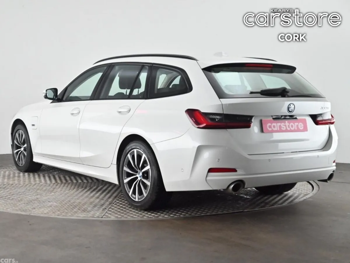 BMW 3-Series Estate, Petrol Plug-in Hybrid, 2023, White