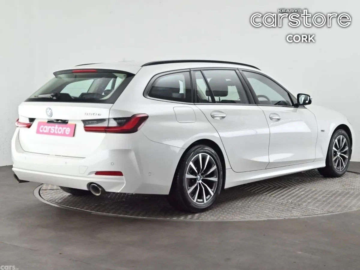 BMW 3-Series Estate, Petrol Plug-in Hybrid, 2023, White