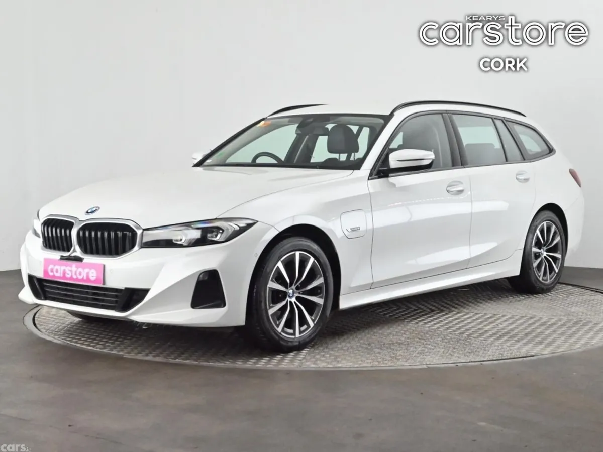 BMW 3-Series Estate, Petrol Plug-in Hybrid, 2023, White