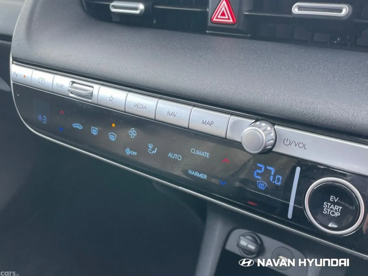 Hyundai IONIQ 5 MPV, Electric, 2023, White