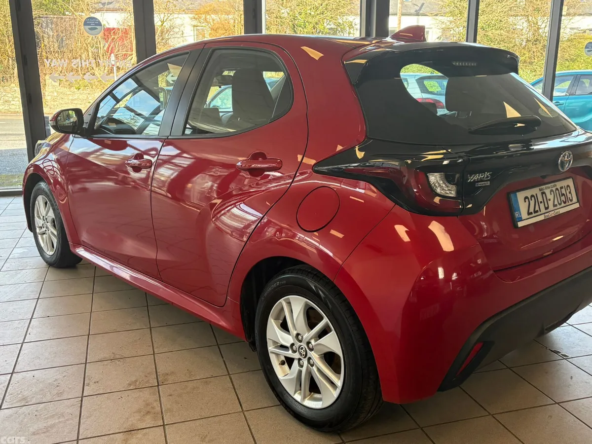 Toyota Yaris Hatchback, Petrol Hybrid, 2022, Red
