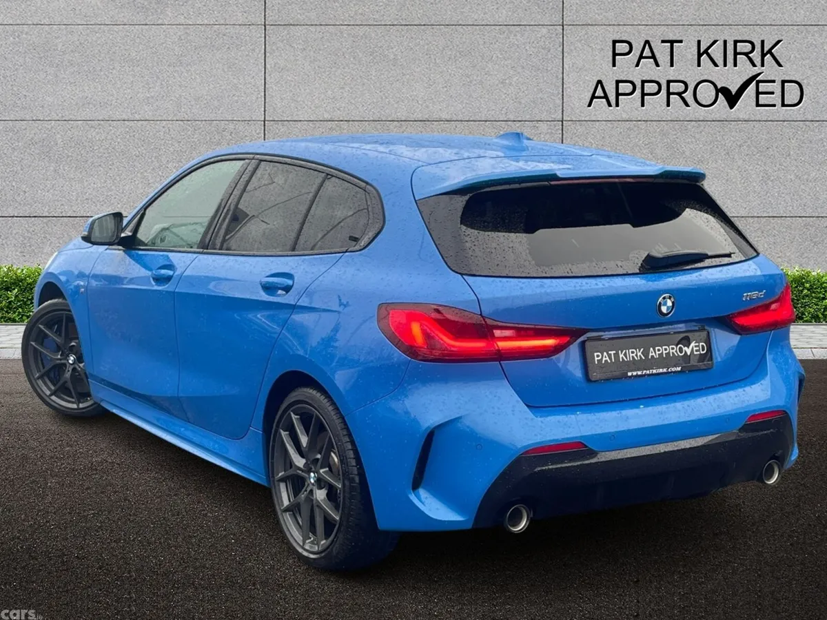 BMW 1-Series Hatchback, Diesel, 2021, Blue