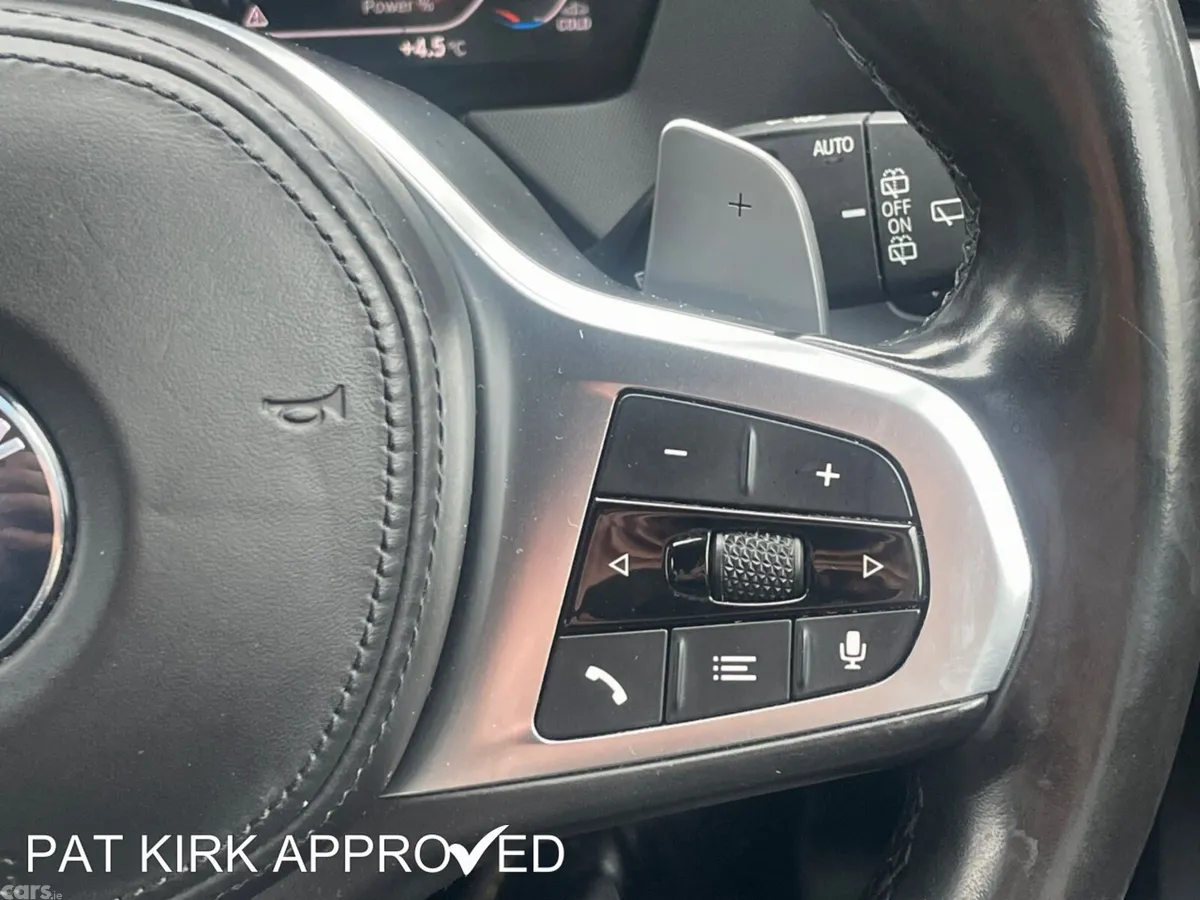 BMW 1-Series Hatchback, Diesel, 2021, Blue
