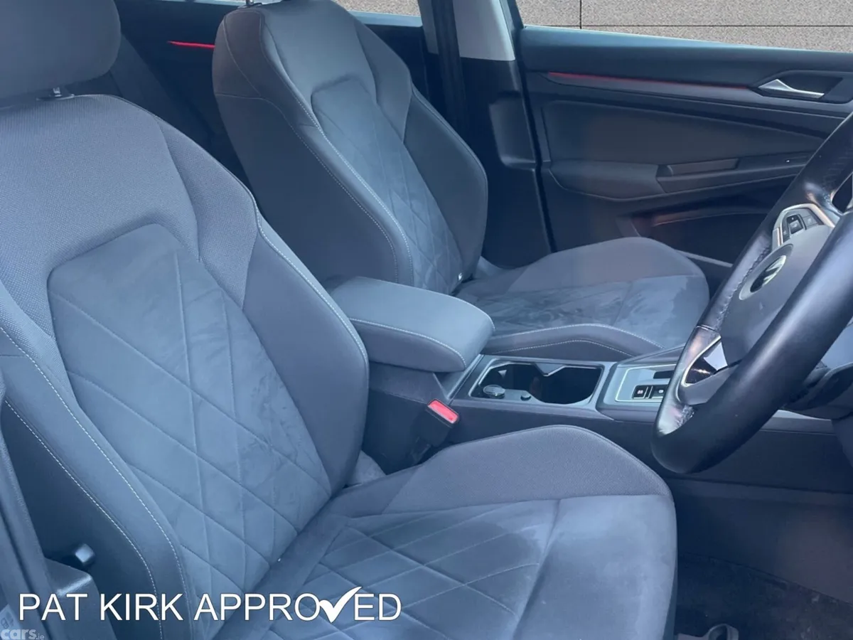 Volkswagen Golf Hatchback, Diesel, 2022, Grey